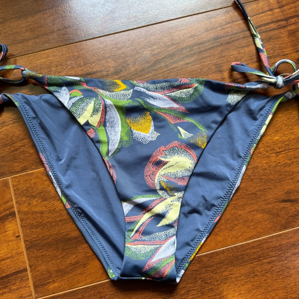RVCA Pixie Blue Floral Bikini Swimsuit Bathing Suit Bottom Medium Size 10